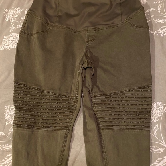 Maternity pants - Picture 2 of 3